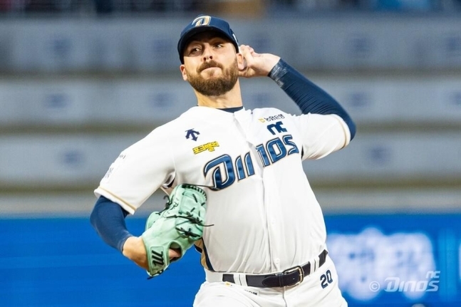 NC 외국인 투수 카스타노