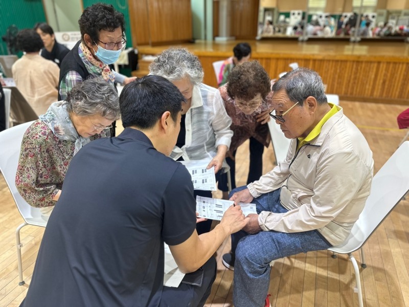 국민체육진흥공단_어르신 건강증진 활동 사진