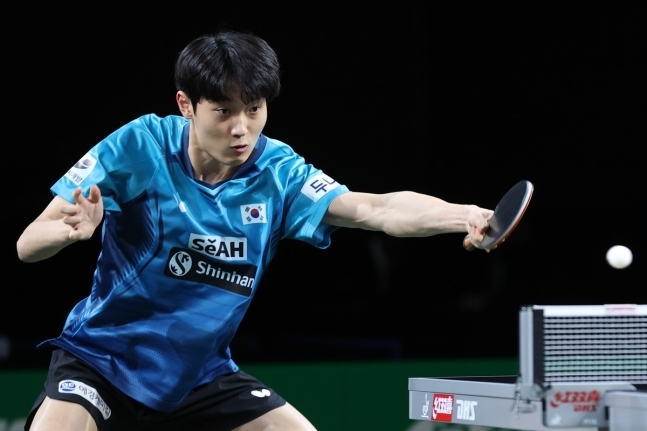 파리 가는 조대성