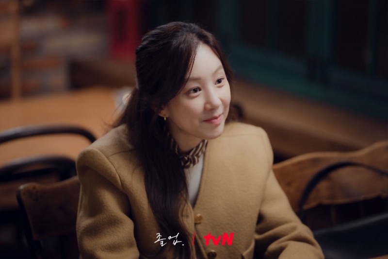 ‘졸업’ 인생캐 만난 정려원, 2주 연속 출연자 화제성 1위