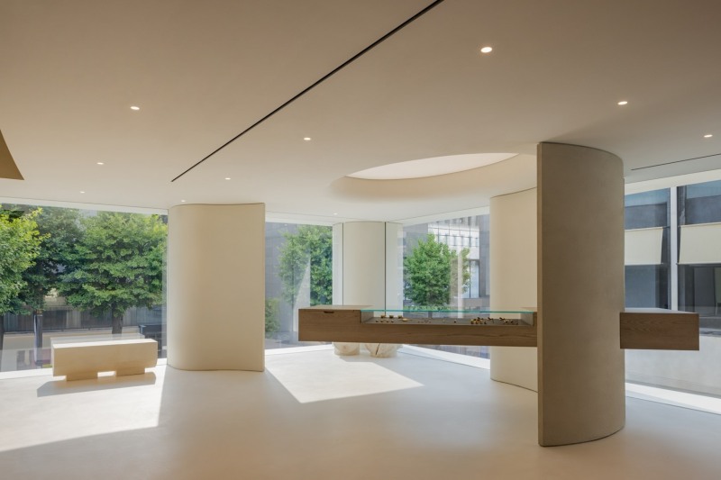 폴렌느(Polène), 국내 첫 플래그십 스토어 오픈