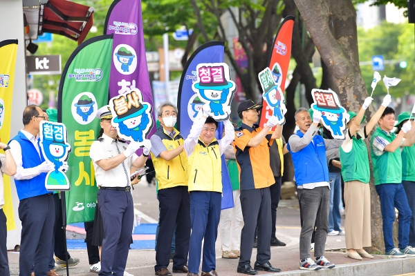교통안전 캠페인 / 사진=여수시 제공