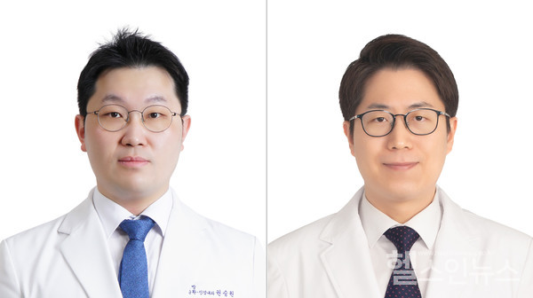 (왼쪽부터)경희대학교한방병원중풍뇌질환센터권승원‧이한결교수