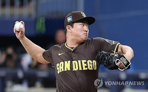 '이럴 때 고우석이 있었다면...' 샌디에이고 불펜진 '붕괴!' 직전...김하성은 '너무 안 맞는다'