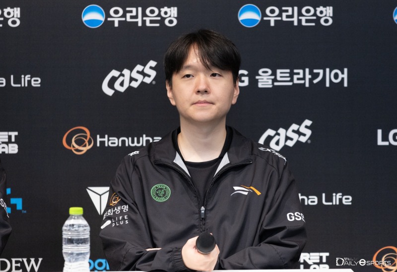 한화생명 최인규 감독, "끌어올린 경기력 때문에 젠지 전 걱정 안 돼"