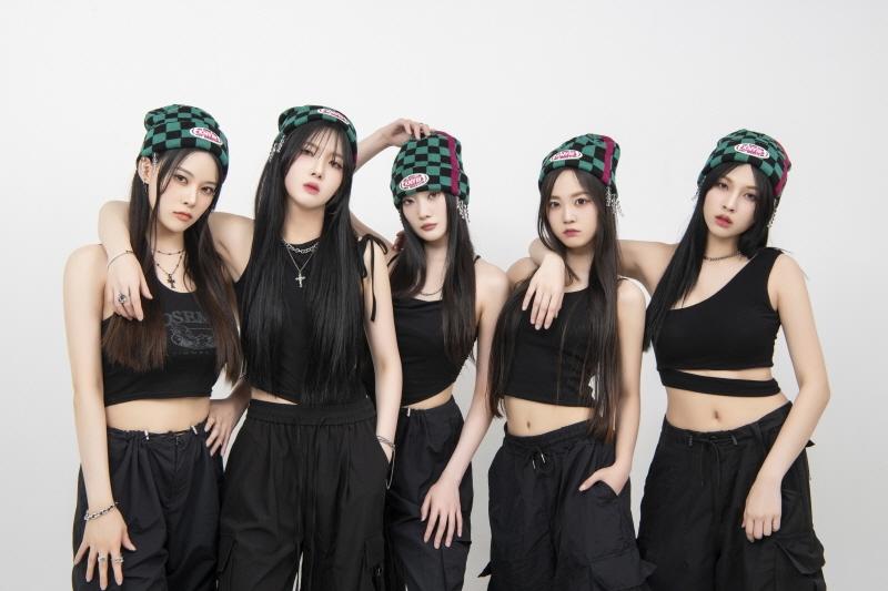 걸그룹 위치스(WiTCHX), 준이엔티와 손잡고 필리핀·중국 진출