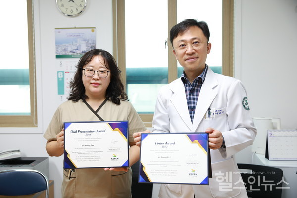 고신대병원영양집중지원팀,좌이지영간호사,우서광일교수