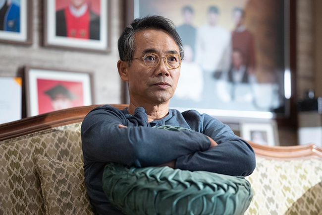 ‘졸업’ 오만석, K-아버지 열연…극의 무게중심 잡아준 활약