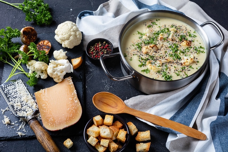 AC 호텔 바이 메리어트 서울 강남, 다양한 보양식 메뉴 선봬