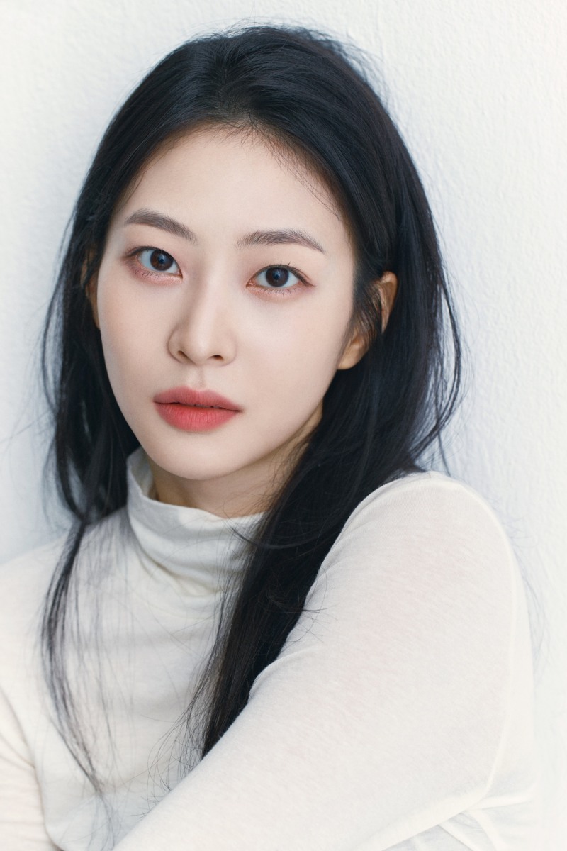 김규빈→한유은으로 활동명 변경하며 새로운 출발…제이와이드컴퍼니와 전속계약 체결