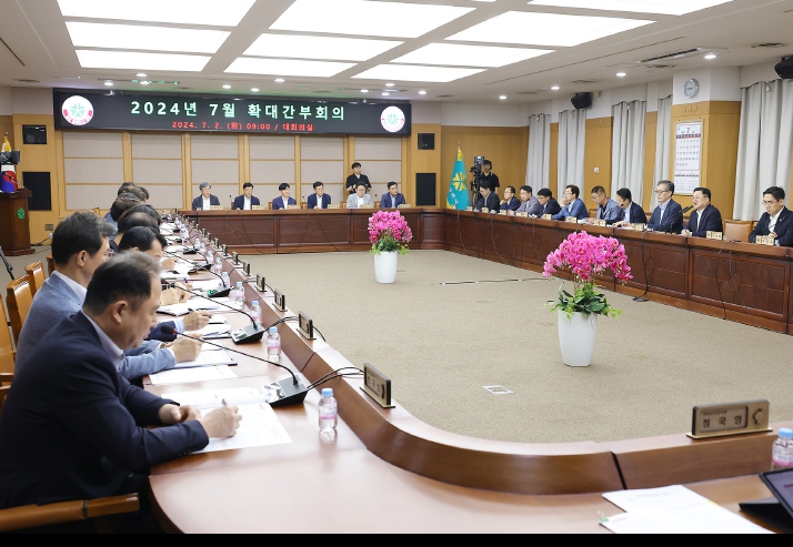 2일 확대간부회의에서 이같이 지시...성심당과 함께 원도심 경제발전 효과 기대