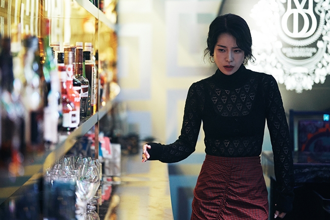 ‘리볼버’ 임지연, 윤선 캐릭터 스틸 공개…독보적이고 입체적인 캐릭터 그 자체