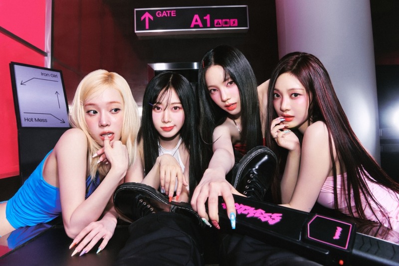에스파, 日 데뷔 싱글 ‘Hot Mess’ 3일 공개…현지 정식 데뷔