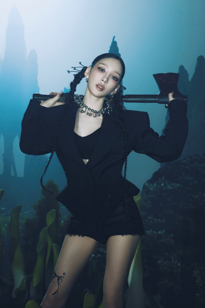 태연, 신곡 ‘Heaven’ 예측 불가 매력에 궁금증 증폭…그로테스크+판타지 호러 무드 티저 화제