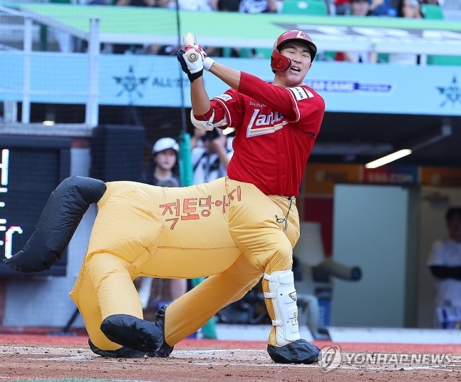 헛스윙하는 망아지