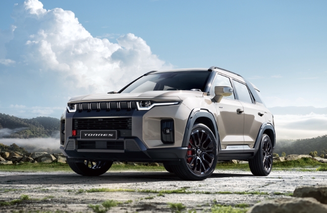 더 뉴 토레스 블랙에디션 / 사진=KGM 제공