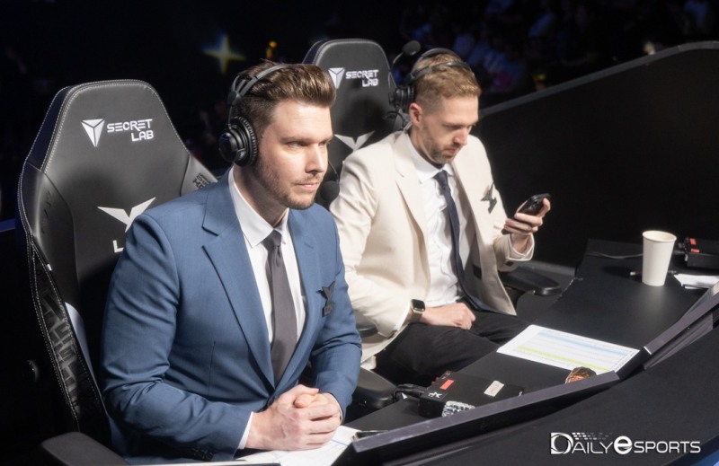 LCK 글로벌 해설자 '아틀러스' 맥스 앤더슨(왼쪽)