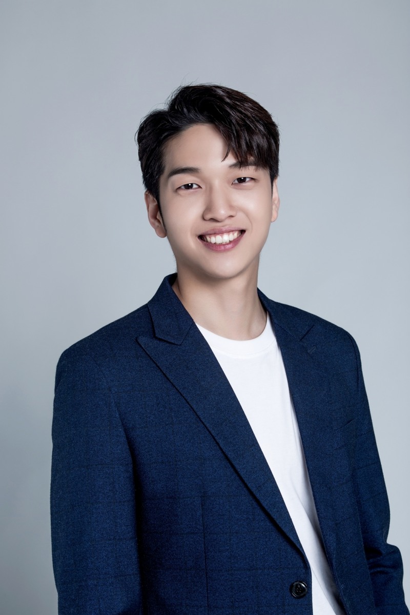 유재필, 새 웹예능 ‘쏘는형’ 보조 MC 발탁…센스 넘치는 입담 ‘기대’