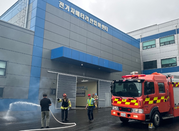 제주테크노파크‧제주소방서, 사용 후 EV배터리거점 화재 대응 훈련