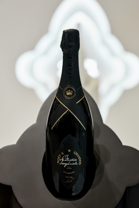 모엣 & 샹동 ‘콜렉시옹 임페리얼 크레아시옹 No.1’ 팝업스토어 오픈