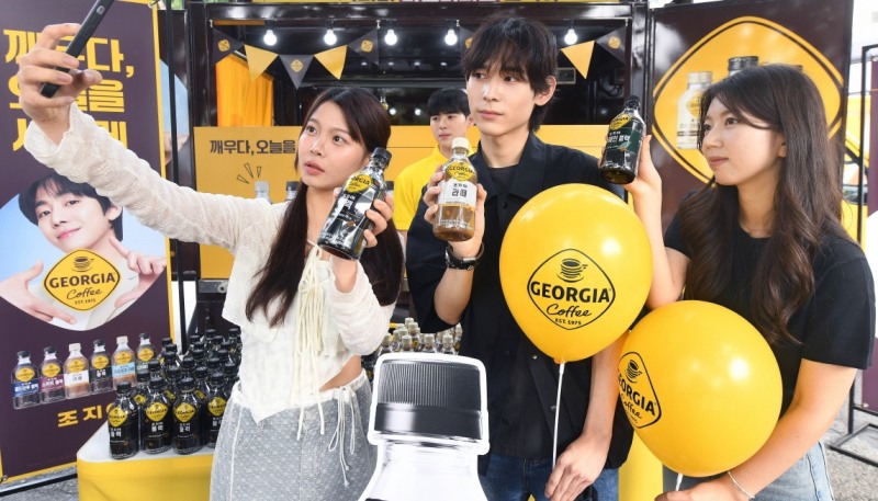 ▲ ‘조지아’가 대학 축제에서 진행한 ‘스쿨 페스티벌 어택(School Festival Attack)’ 현장 모습(사진제공=코카-콜라사)