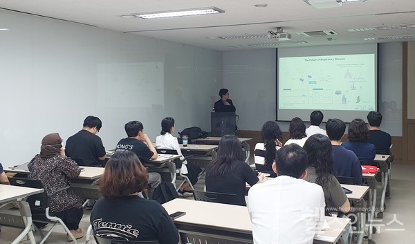 행사사진(일시:7.12.11:00~12:00)