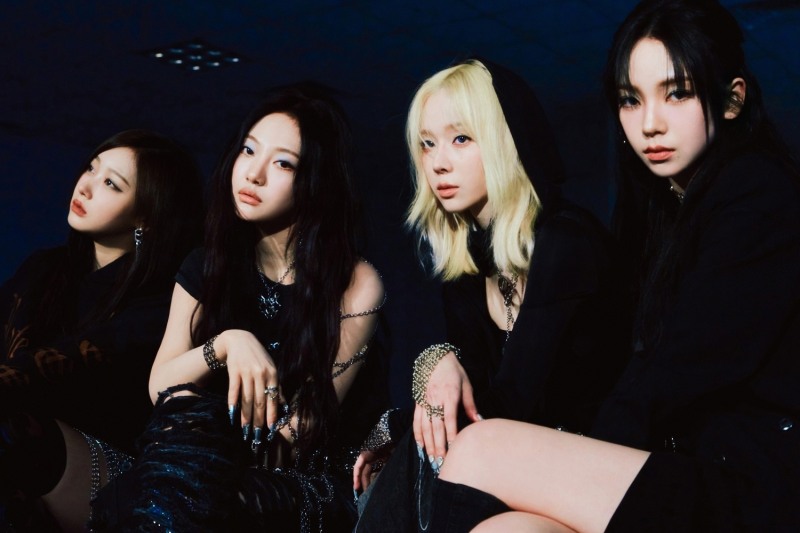 에스파 'Armageddon', 美 빌보드 월드 앨범 1위…‘글로벌한 존재감 실감’