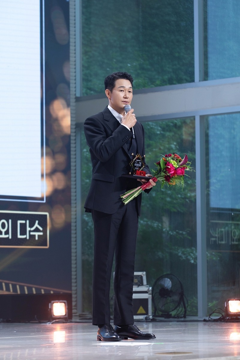 ‘프로 열일러’ 박성웅, 신뢰도+호감도 높은 ‘롱런 광고 대세’