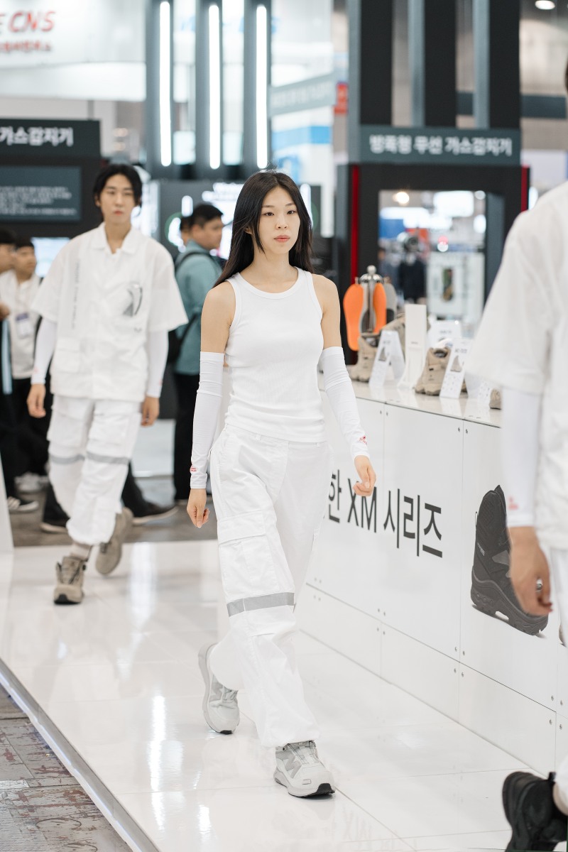 몽크로스 안전화, '2024 국제안전보건전시회' 참가... XM 시리즈 등 선보여