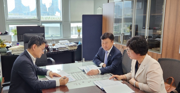 행정안전부 방문 / 사진=여수시 제공