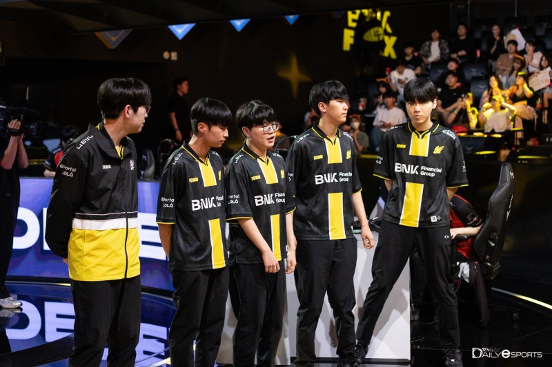 통신사 팀 잡았던 BNK 피어엑스, 농심 꺾고 3연승 질주