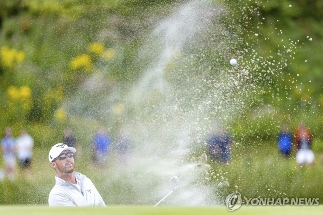 오글트리의 2라운드 경기 모습