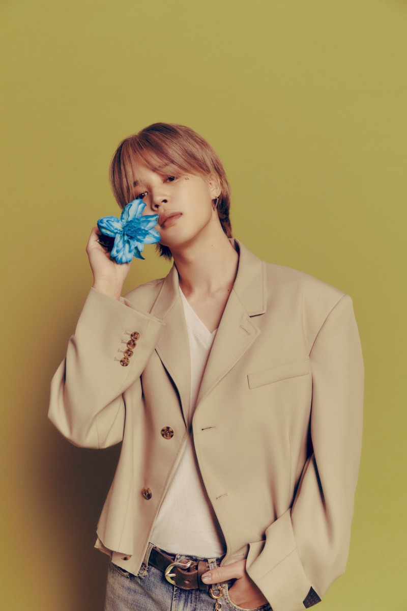 방탄소년단 지민, 혼자서도 美 빌보드 차트 점령…‘대체불가 존재감’