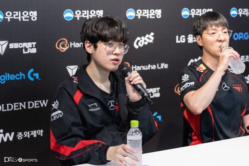 '제우스' 최우제, "월즈 우승 스킨 중 리신이 예쁘더라"
