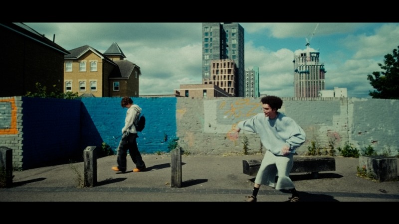 콜드, 8월 첫 월드투어 앞두고 1일 새 싱글앨범 'YIN' 발매…자작곡 3곡 수록