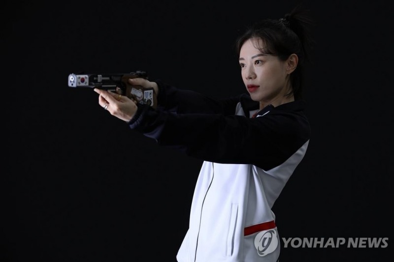 여자권총 김예지