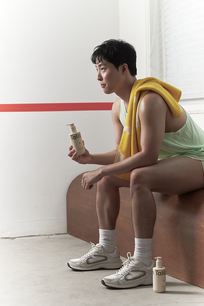 비건 뷰티 브랜드 탈리다쿰, 임종훈과 함께한 미공개 화보 공개