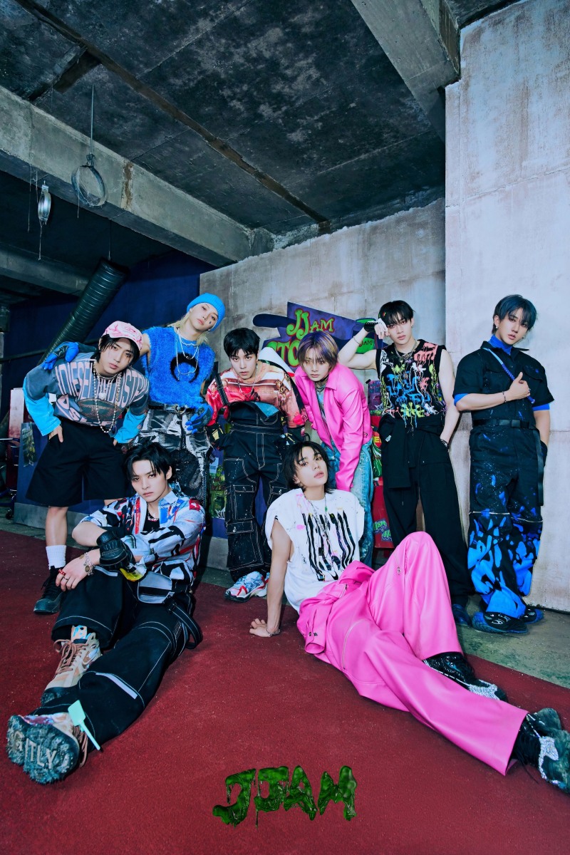 스트레이 키즈, 수록곡 ’JJAM‘ 뮤직비디오 티저 포토 오픈…’펑키한 매력‘