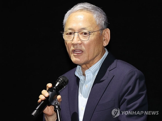 유인촌 문체부 장관