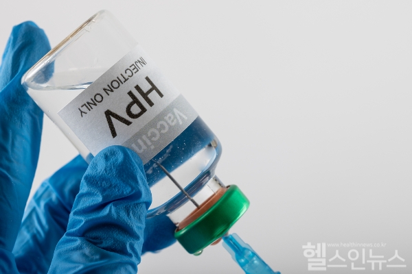 질병관리청, '사람유두종바이러스(HPV) 백신' 무료 예방접종 (클립아트코리아)