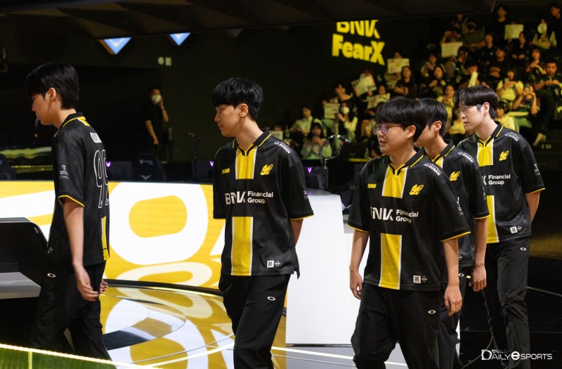 'PO 경쟁 계속된다'...BNK 피어엑스, 광동풍 잠재우고 8승째