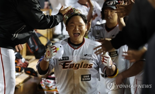 역전승의 물꼬를 튼 한화 김태연