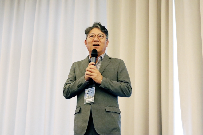 곽재선 KGM 회장이 튀르키예에 이어 독일 딜러들과 콘퍼런스를 갖는 등 글로벌 광폭 행보로 수출 물량 확대에 나섰다. / 사진=KGM 제공