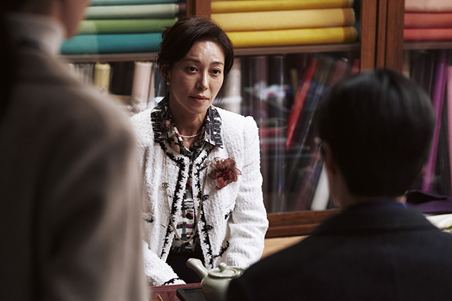 장영남이 열고 이성민이 닫는다…특별출연도 강력한 ‘폭군’