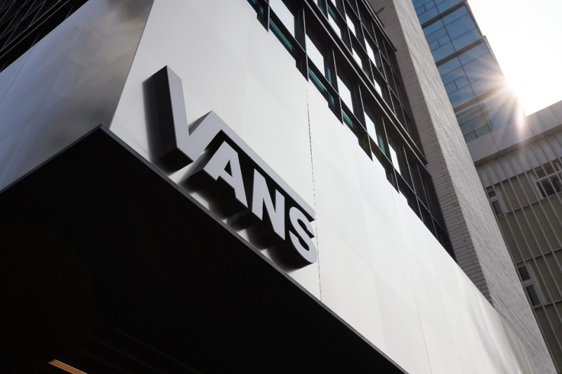 반스 성수, 새로운 브랜드 콘셉트 스토어 오픈