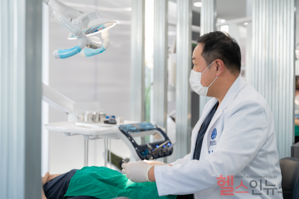 고르다치과의원 잠실점 최재용 대표원장