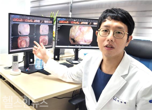 센텀종합병원 김동현(소화기내과) 과장이 간경변증의 정맥류 출혈에 대해 설명하고 있다. (센텀종합병원 제공)