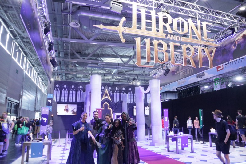 '게임스컴 2024' 엔씨소프트 '쓰론 앤 리버티' 부스.