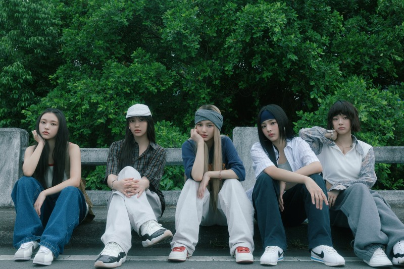 뉴진스, 美 빌보드 주요 차트서 굳건한 인기…국내 주요 음원 차트도 막강