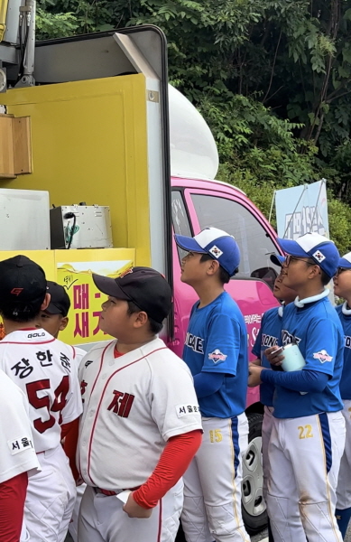 스텔라떡볶이, 딜라이브기 초등 야구대회 푸드트럭 지원